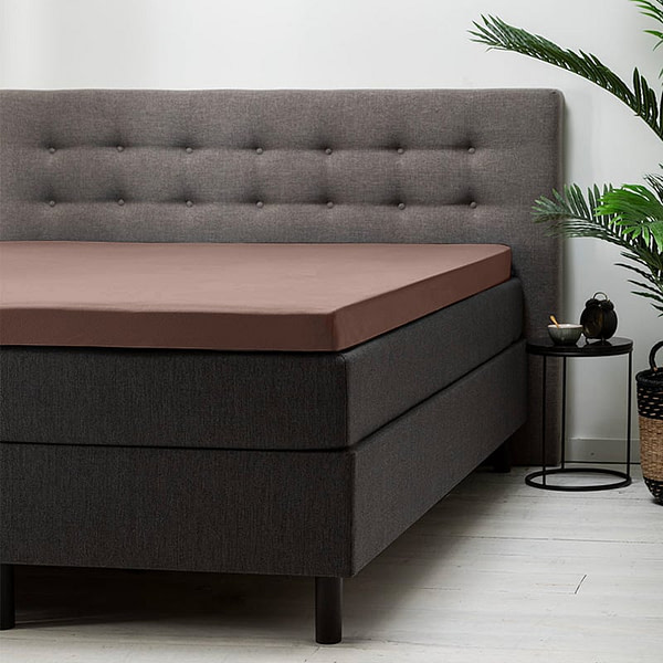 Topper Hoeslaken Jersey - Terra - Maat 80/90 x 200 cm - 90x200 cm - Bruin - Fresh & Co - Dekbed-Discounter.nl